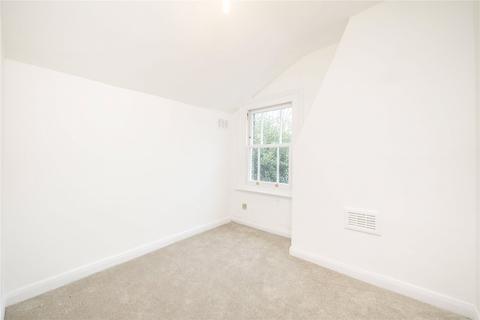 17 Admiral Street, London, SE8 4HY