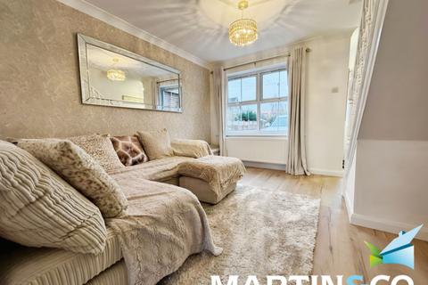 2 bedroom semi-detached house for sale, Albion Street, Wakefield WF3