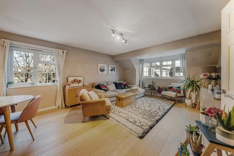 12 Sycamore Close, Carshalton, SM5 2PS