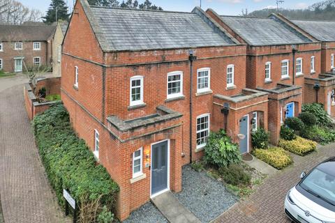 Wickham Way, Sherfield On Loddon