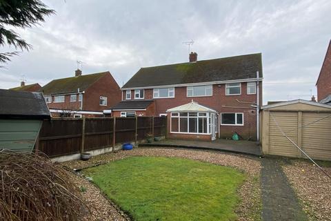 3 bedroom semi-detached house for sale, Hawthornden Avenue, Uttoxeter