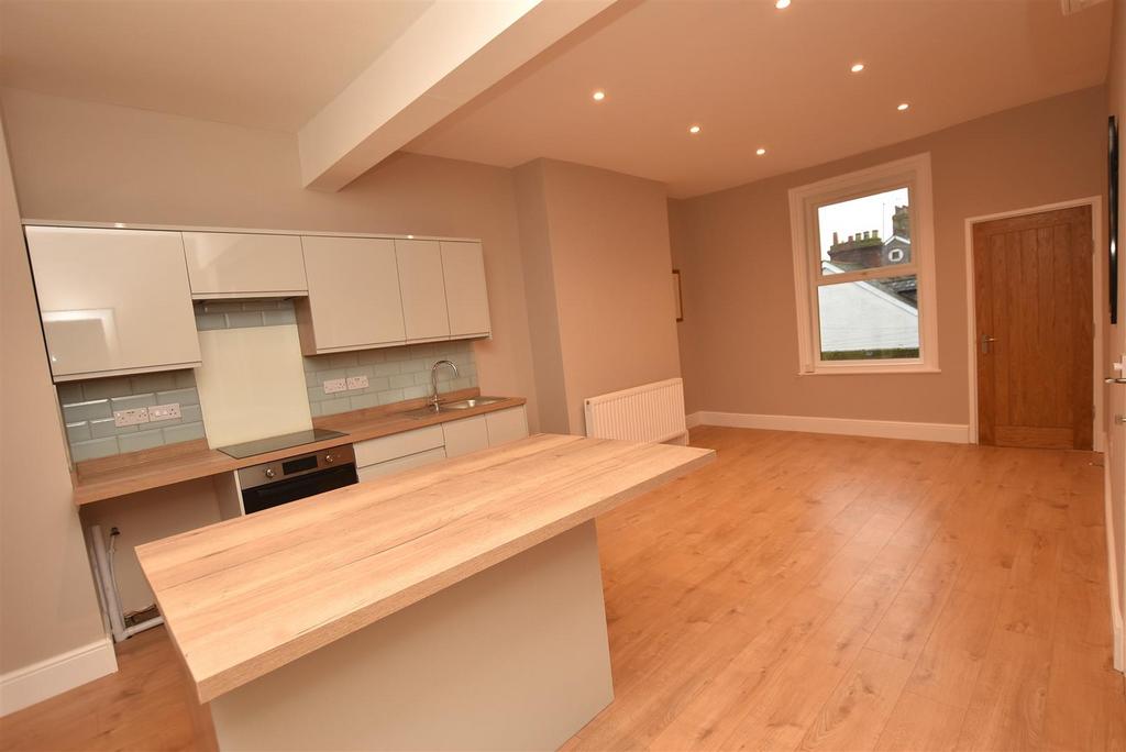 Kitchen/Living Room