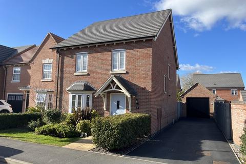 4 bedroom detached house for sale, Poplar Gardens, Burton-on-Trent