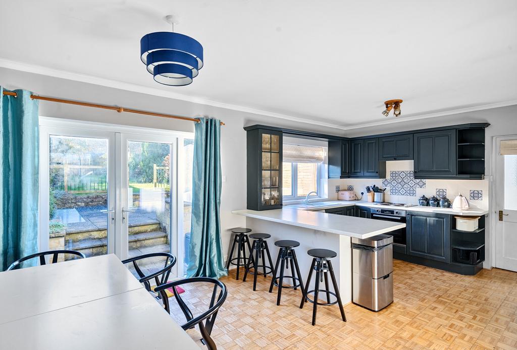 Kitchen/Dining