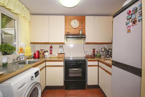 2 bedroom house for sale, Isambard Place, London