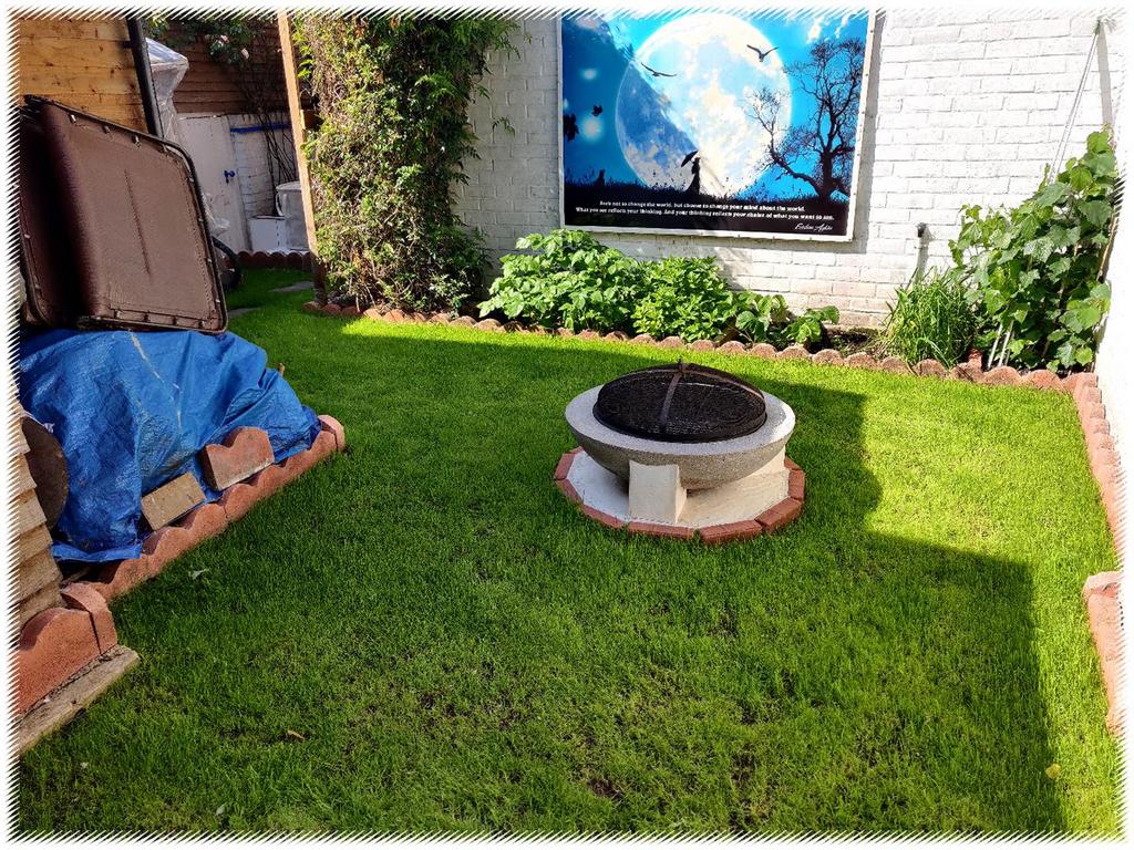 Garden.5.jpg