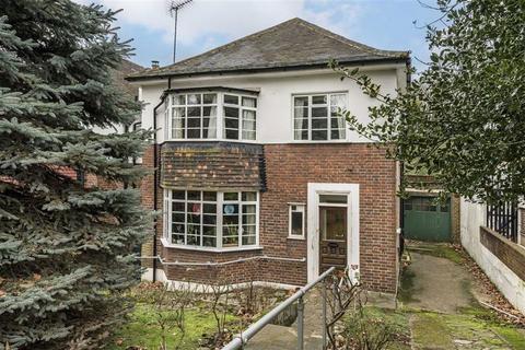 4 bedroom detached house for sale, Mycenae Road, London SE3