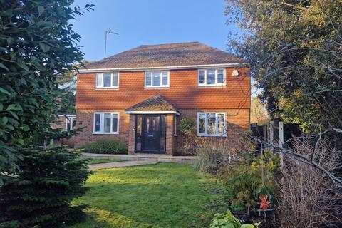 4 bedroom detached house for sale, Tonbridge Road, Maidstone ME16