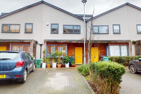 3 bedroom terraced house for sale, Jack Dimmer Close, London SW16