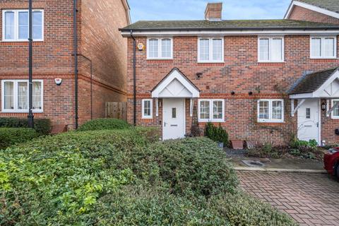 3 bedroom semi-detached house for sale, Gloucester Close, Woking GU21