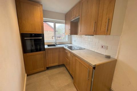 1 bedroom retirement property for sale, Burrcroft Court, Reading