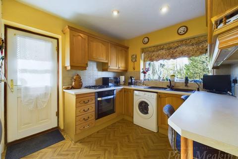 3 bedroom semi-detached bungalow for sale, Wattendon Road, Kenley