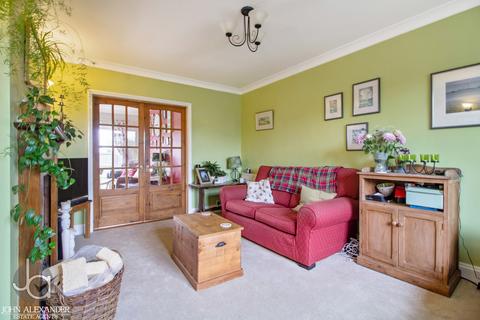 1, Eaton Cottages Maypole Road, Tiptree, Colchester, CO5 0EN