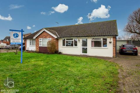 2 bedroom semi-detached bungalow for sale, Heycroft Way, Tiptree