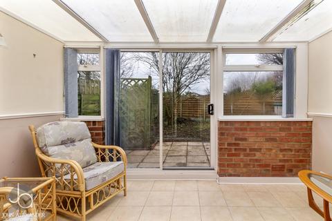 2 bedroom semi-detached bungalow for sale, Heycroft Way, Tiptree