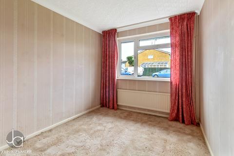 49 Heycroft Way, Tiptree, Colchester, CO5 0DS