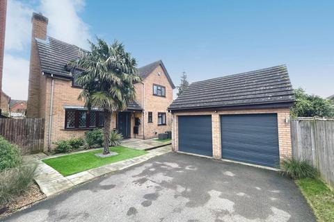 3 bedroom detached house for sale, Priestley Drive, Larkfield, Aylesford