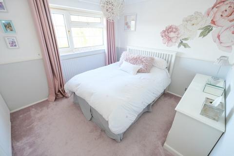 61 Glendower Crescent, Orpington, BR6 0UP