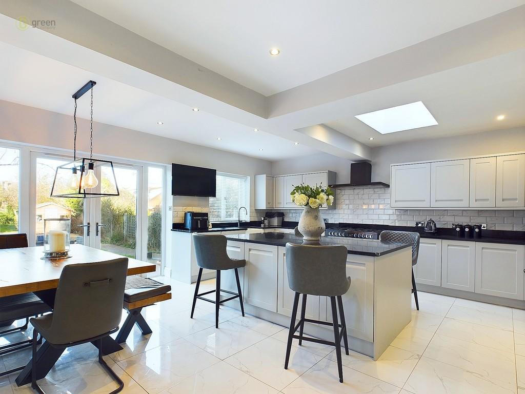 Cam03830 g0 pr0111 still004