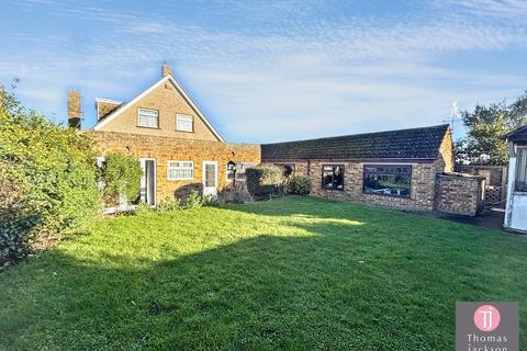 3 bedroom detached bungalow for sale, Epple Bay Avenue, Birchington