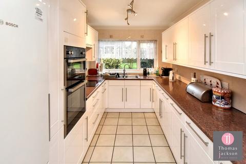 3 bedroom detached bungalow for sale, Epple Bay Avenue, Birchington