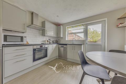 4 Creed Road, Oundle, Peterborough, PE8 4QN
