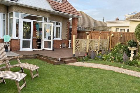 4 bedroom detached house for sale, Preston Road, Holland on Sea, Clacton on Sea