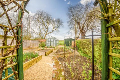 23 Big Green, Warmington, Peterborough, PE8 6TU