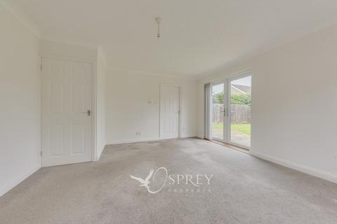 2 bedroom detached bungalow for sale, Siddons Close, Northamptonshire PE8