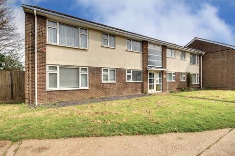 2 bedroom flat for sale, Bushby Close, Sompting, Lancing