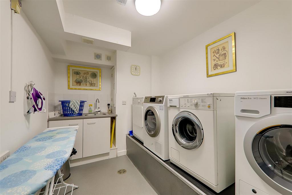 IMG 0874-IMG 0876.jpg