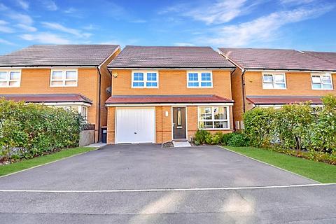 4 bedroom detached house for sale, Money Mead, Dunstable LU6