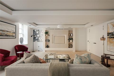 Flat 7, 19 Bolsover Street, London, W1W 5NA