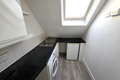 2 bedroom flat to rent, Rose Street, City Centre, Aberdeen, AB10