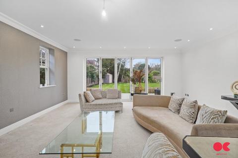6 bedroom detached house for sale, Parkstone Avenue, Emerson Park RM11