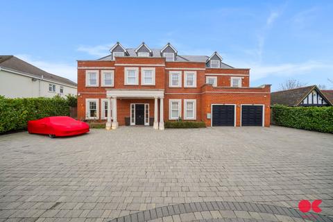 6 bedroom detached house for sale, Parkstone Avenue, Emerson Park RM11