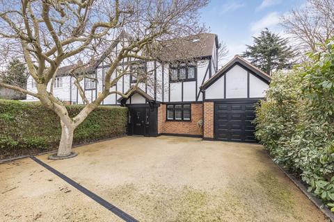 5 bedroom semi-detached house for sale, Arcadian Avenue, Bexley