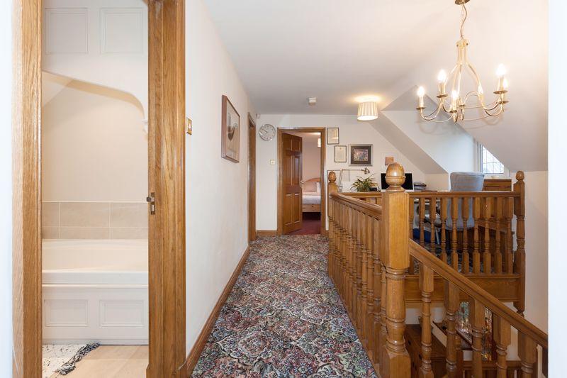 Galleried landing