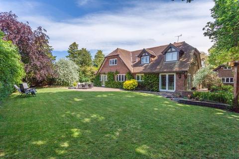 4 bedroom detached house for sale, Manor House Lane, Congleton