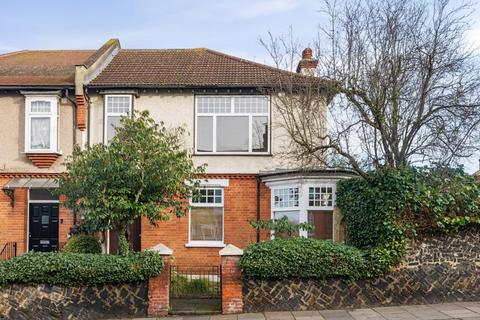 4 bedroom semi-detached house for sale, Bostall Hill, London SE2