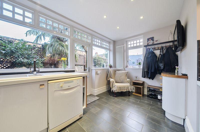 Kitchen shot 2