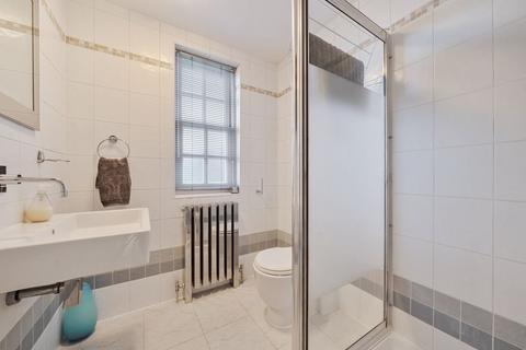 51 Bostall Hill, London, SE2 0QX