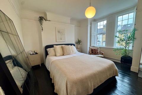 70 Heathfield Road, Bromley, BR1 3RW