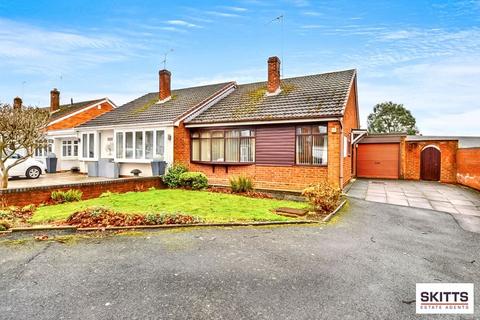 2 bedroom semi-detached bungalow for sale, Wyvern Close, Willenhall