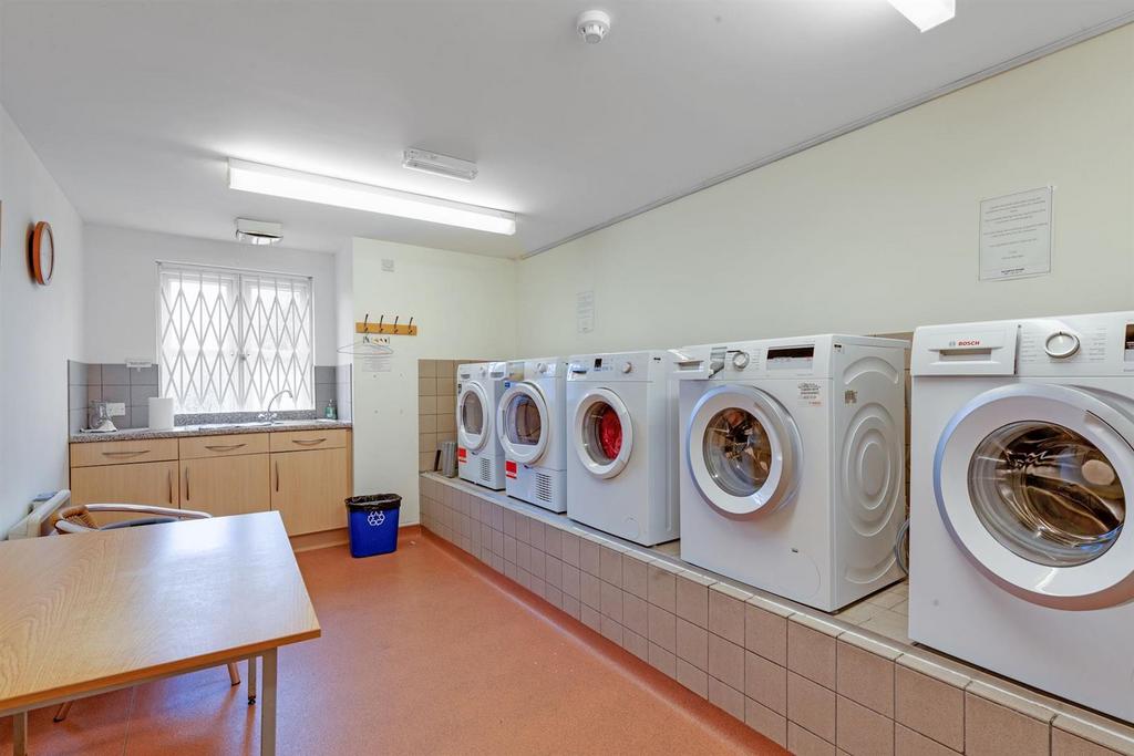 14-0a64 PDMCS20 Sanders Court (40)-medium.jpg