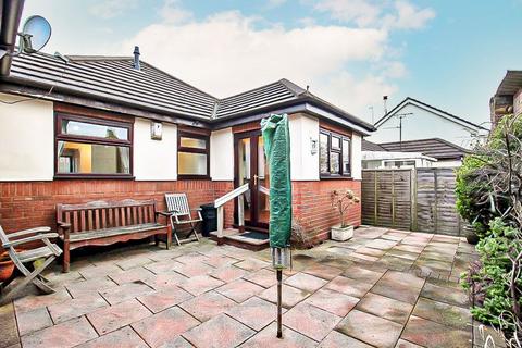 2 bedroom detached bungalow for sale, Ox Street, UPPER GORNAL, DY3 2DG