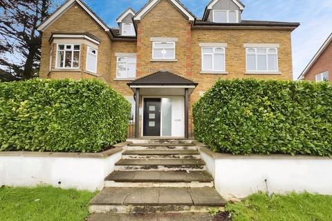 2 bedroom flat for sale, Watford Way, London