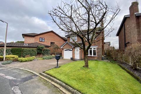 4 bedroom detached house for sale, The Willows, Wincham, CW9 6PW