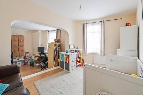 2 bedroom terraced house for sale, Newbury Road, Highams Park, London, E4