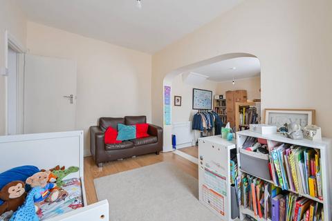 2 bedroom terraced house for sale, Newbury Road, Highams Park, London, E4